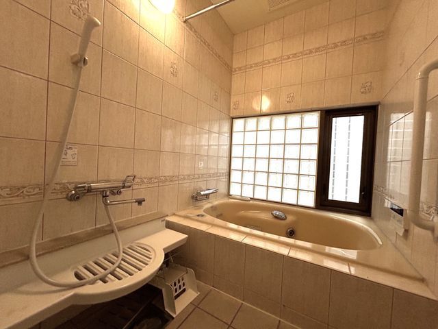 5SLDK RC House with Basement in Kobe Nagata | 371.56 sqm - Thumbnail 3