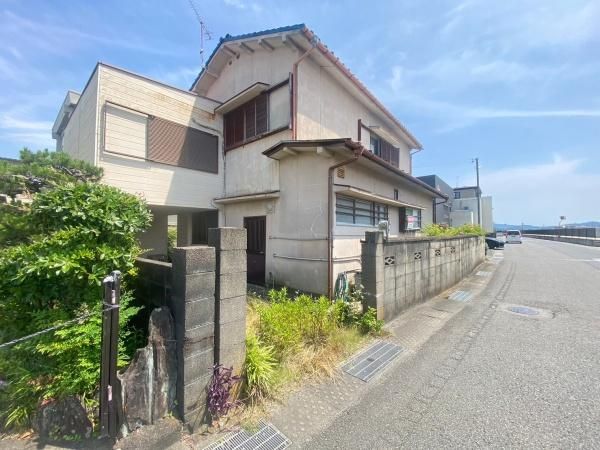 6DK House for Sale in Mitsukuzu, Wakayama City - Thumbnail 2