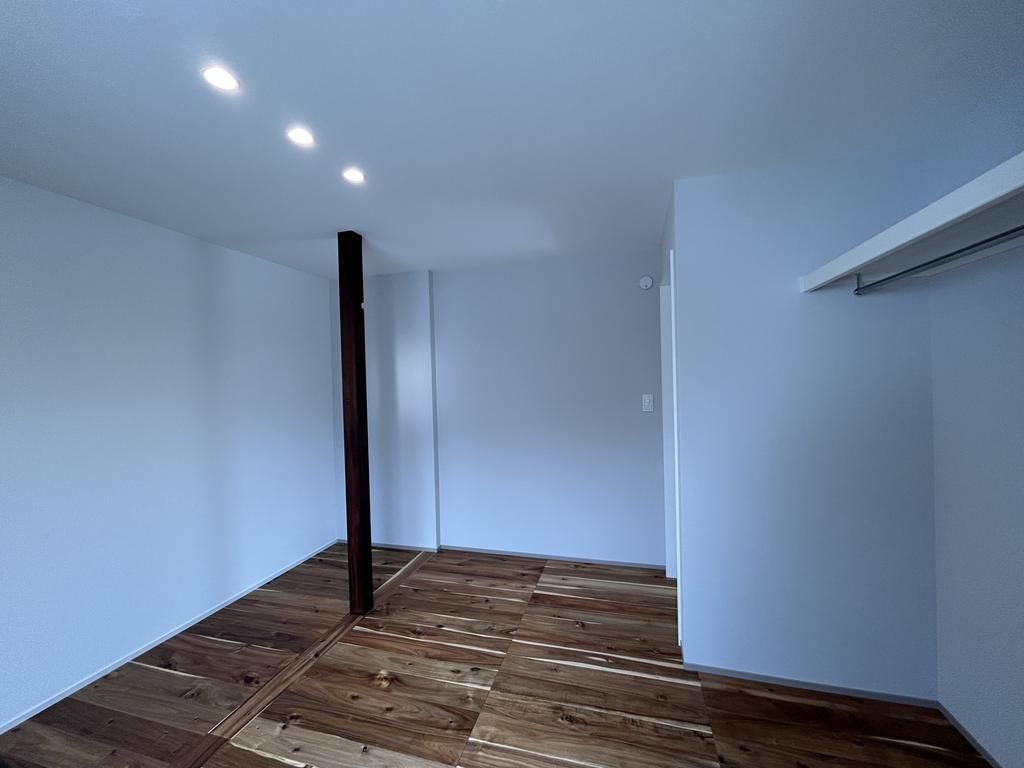 Renovated 2LDK Single-Story House for Sale in Hofu, Yamaguchi - Thumbnail 4