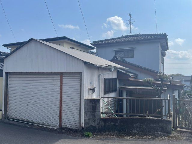3DK Detached House for Sale in Taiyougaoka, Kagoshima City - Thumbnail 2