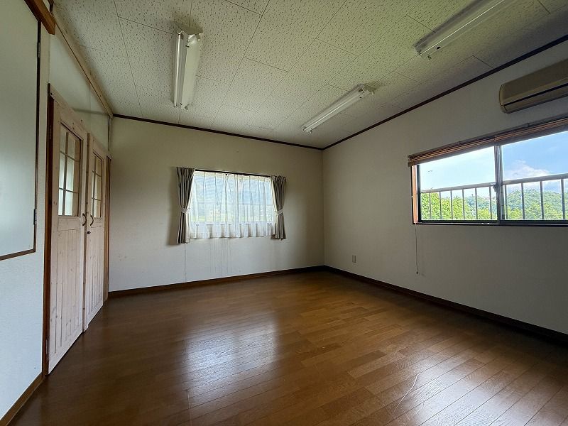 4DK House for Sale in Hashimoto City, Wakayama - Thumbnail 3