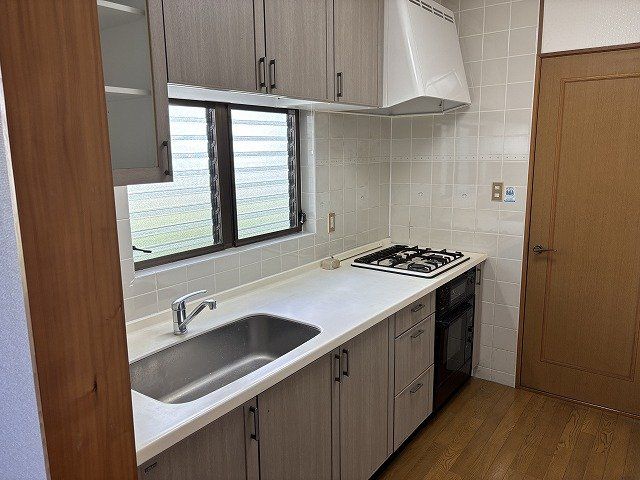 4LDK House for Sale in Kizugawadai, Kizugawa City, Kyoto - Thumbnail 3