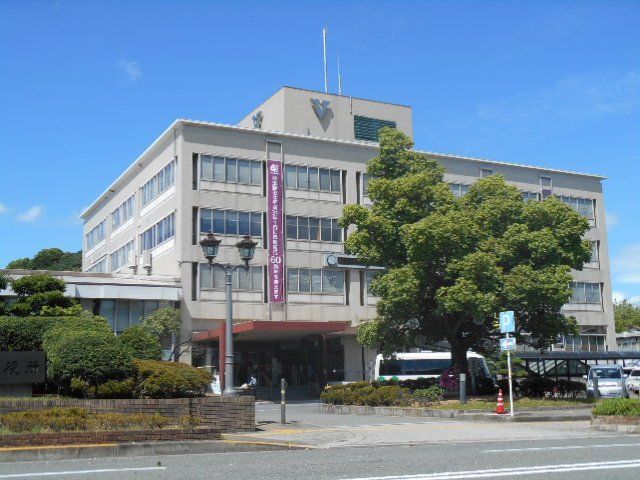 Renovated 5DK Detached House for Sale in Habikino, Osaka - Thumbnail 3
