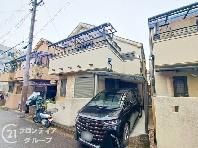 4LDK Detached House for Sale in Higashiosaka, Osaka - Thumbnail 3