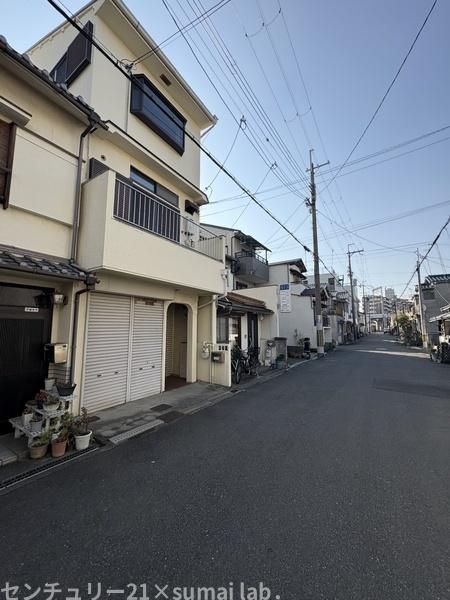 6LDK 4-Storey Steel House for Sale in Higashi-Osaka, Osaka - Thumbnail 2