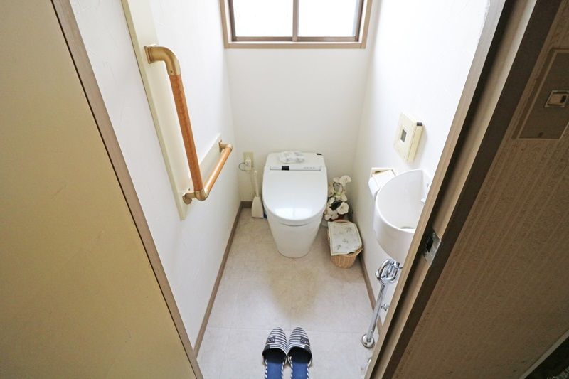 4SLDK Used House for Sale in Takasago, Hyogo - 19.8M Yen - Thumbnail 3
