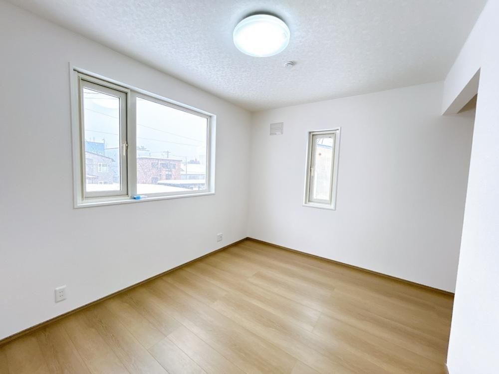 Renovated 4SLDK House in Iwamizawa, Hokkaido - 2049万 Yen - Thumbnail 3