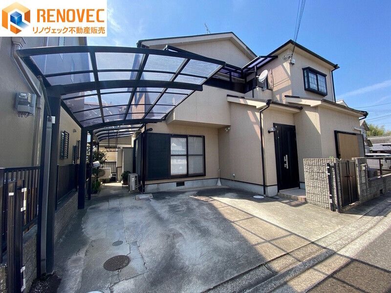 4LDK Solar-Powered Family Home for Sale Near Kitano Station, Sakai - Thumbnail 2