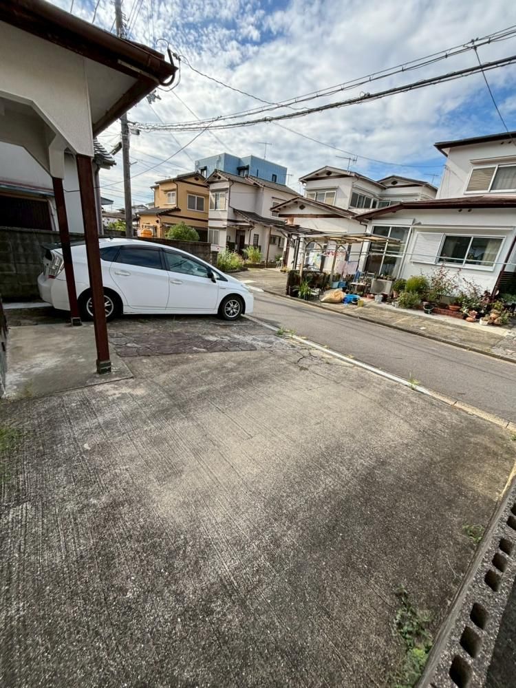4DK Detached House for Sale in Iwade City, Wakayama - Thumbnail 2
