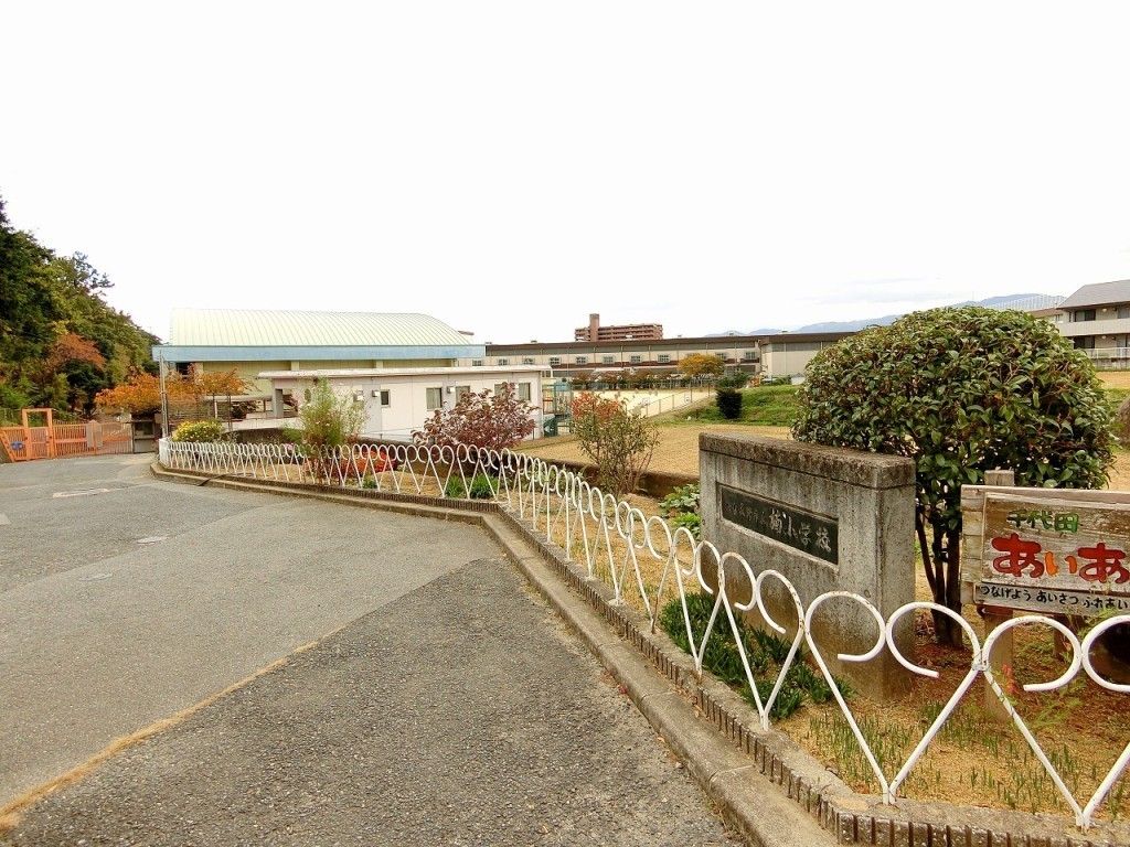 4LDK Detached House for Sale in Kawachinagano, Osaka - Thumbnail 3