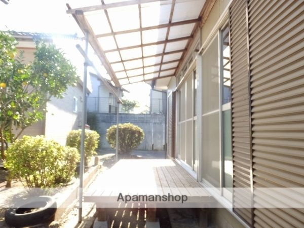 Rental 3DK House Near Mimata Station in Miyazaki - Thumbnail 2