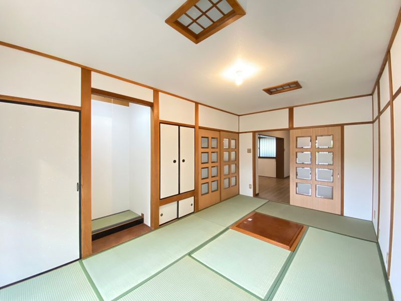 Renovated 3SLDK Townhouse in Fushimi-ku, Kyoto 124 sqm - Thumbnail 2