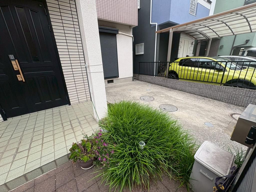 3LDK Detached House for Sale in Sakai, Osaka - South-Facing & Quiet - Thumbnail 2