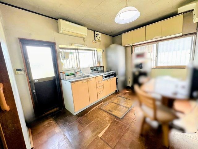 4DK Used House for Sale in Matsubara, Osaka - 66.54 sqm - Thumbnail 3