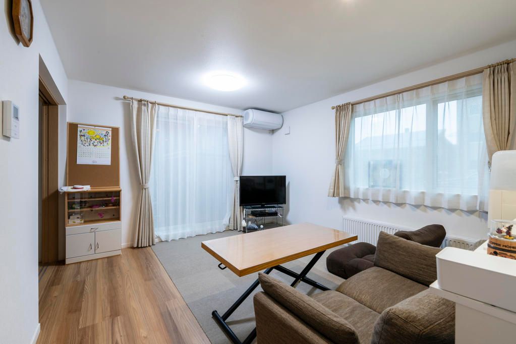 5LDK Two-Generation House for Sale in Ebetsu, Hokkaido - Thumbnail 2