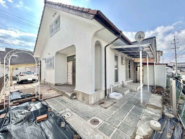 Renovated 3SLDK House in Nabari, Mie with 3 Parking Spaces - Thumbnail 2