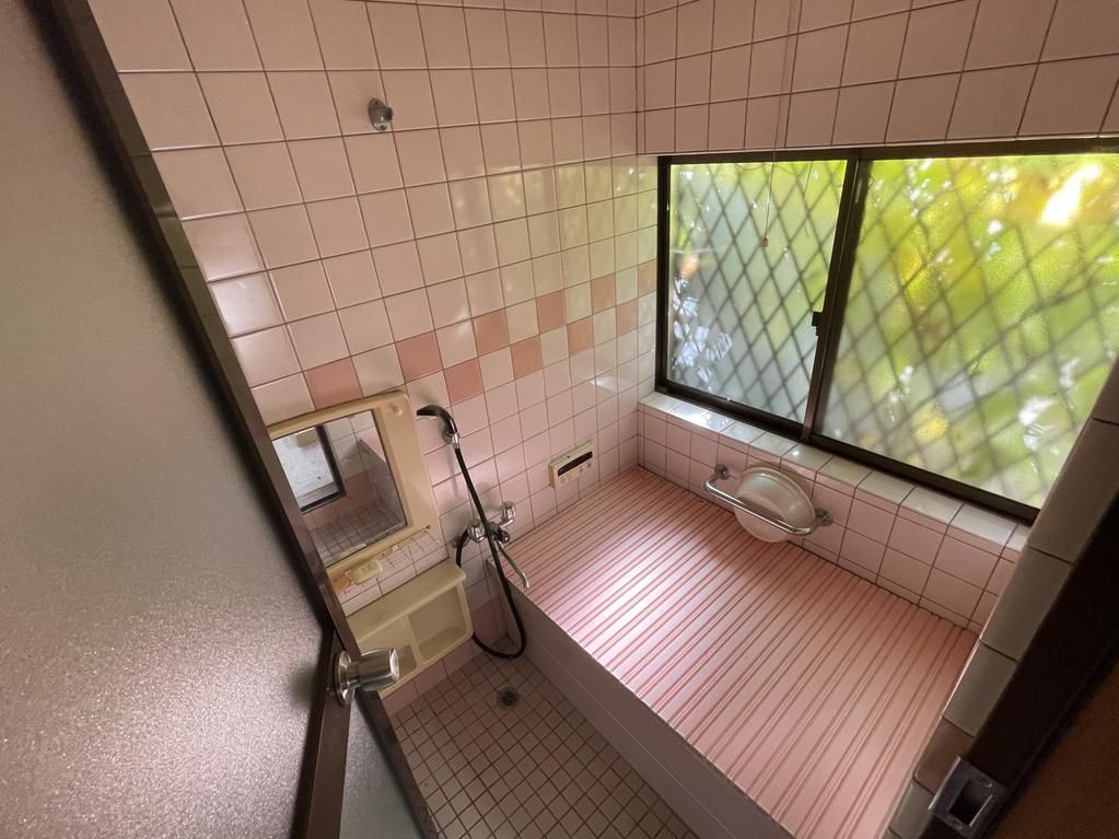 2LDK House for Sale in Inami, Wakayama - 64.58 sqm - Thumbnail 4