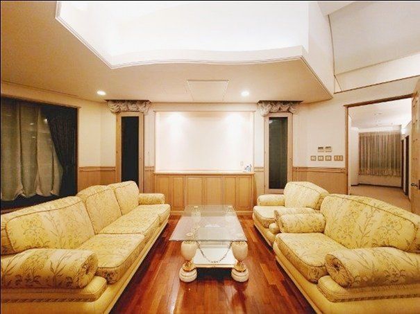 9LDK RC Mansion in Nishinomiya Kurakuen, Hyogo - Thumbnail 4