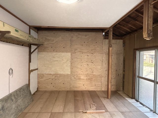 3LDK Renovated Detached House in Tsuruga, Fukui - 107.6 sqm - Thumbnail 3