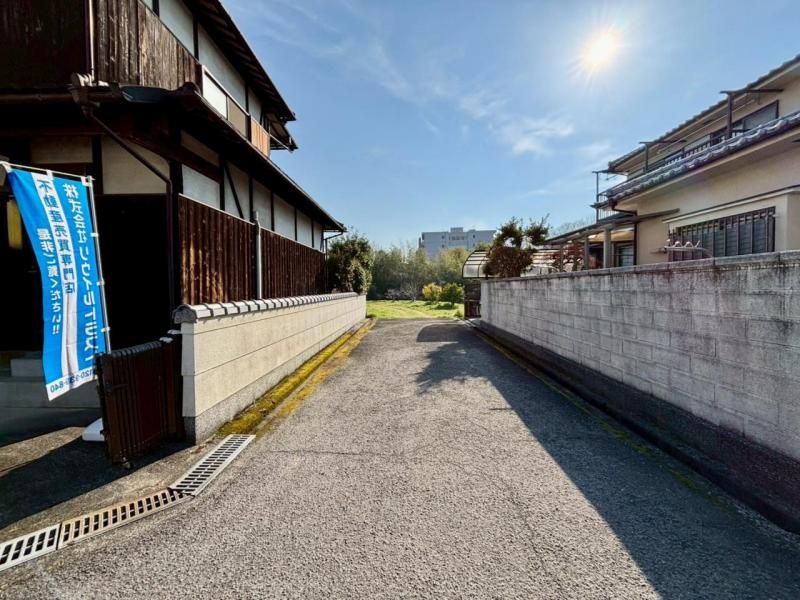 Traditional 4DK House with Garden in Kumatori, Osaka - Thumbnail 2