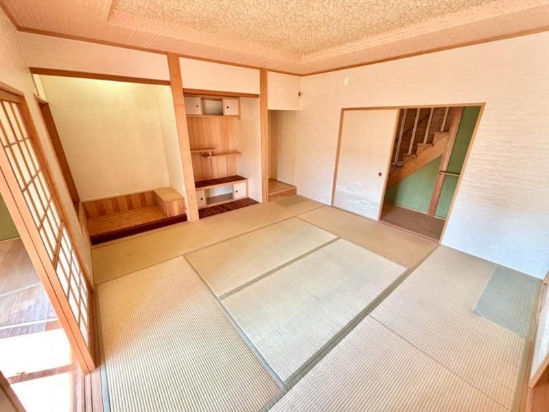 Traditional 4DK House with Garden in Kumatori, Osaka - Thumbnail 4