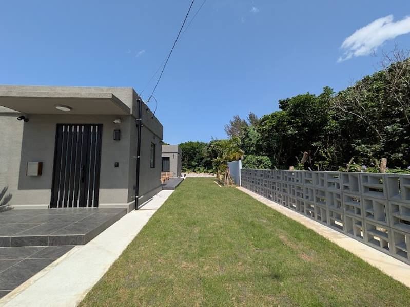 2LDK RC House Near Maezato Beach, Ishigaki City, Okinawa - Thumbnail 2