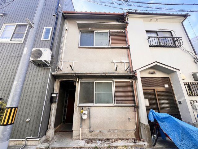 5DK Terrace House for Sale near Shonai Station, Toyonaka - Thumbnail 4