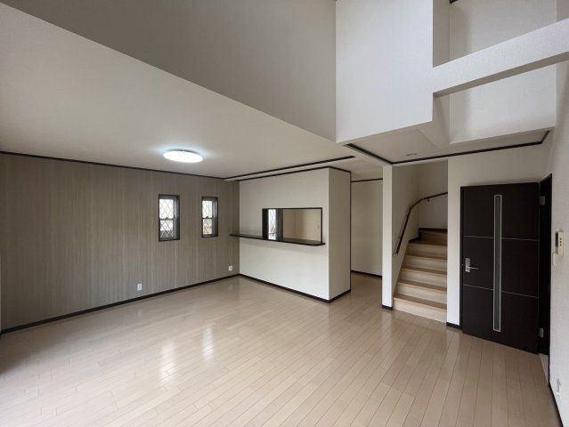 4LDK Used House for Sale Near Yamato-Asakura Station in Sakurai, Nara - Thumbnail 3