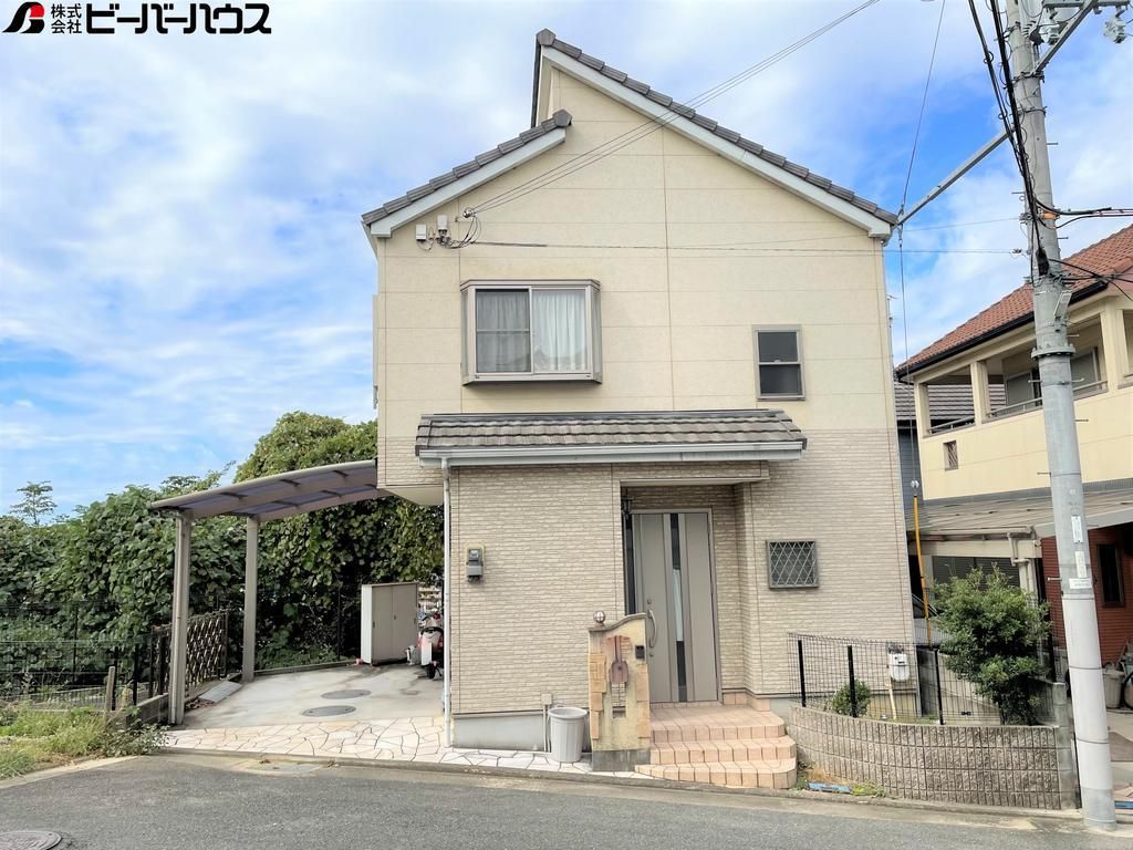 3LDK Detached House for Sale near Osaka Kyoiku Daigaku-mae Station - Thumbnail 2