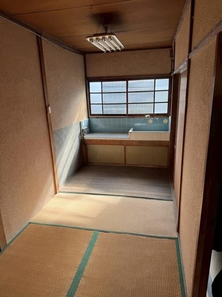 Terraced House for Sale near Kawahanaen Station, Higashiosaka - Thumbnail 4