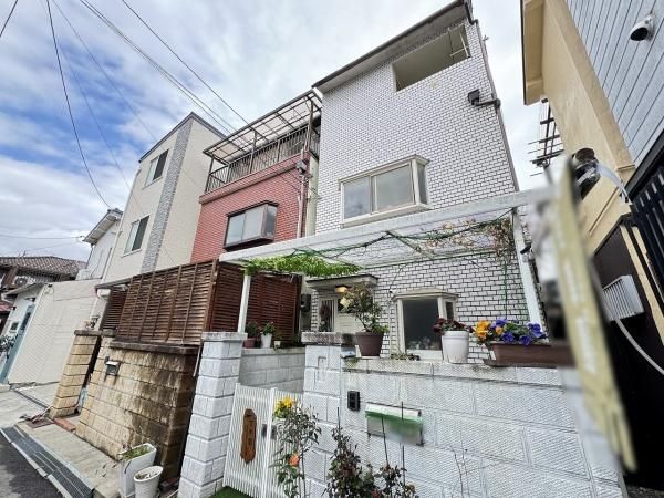 3LDK House in Ikuno-ku, Osaka for Sale - Thumbnail 2