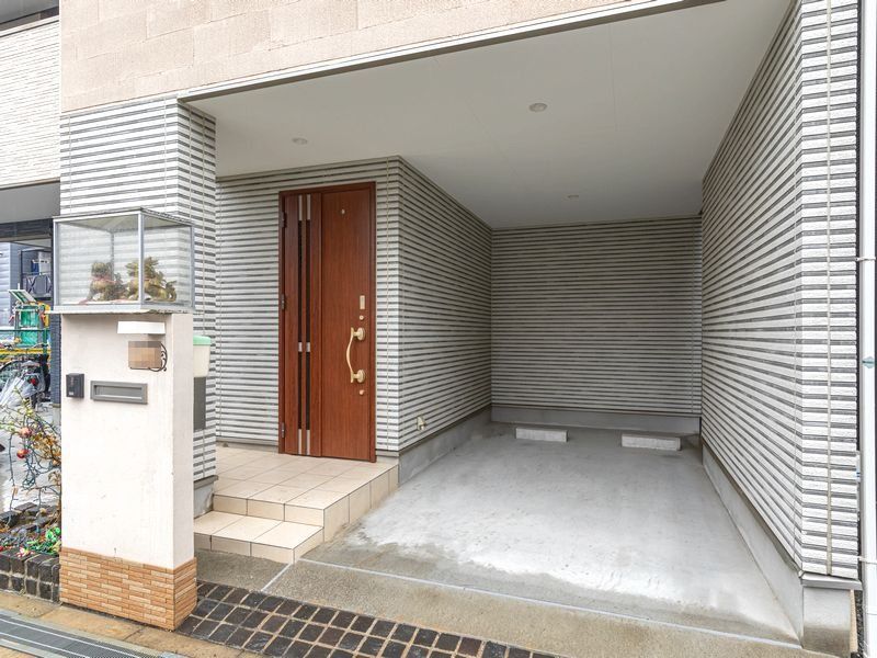 Modern 4LDK House with Rooftop Balcony near Imagawa Station, Osaka - Thumbnail 3