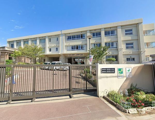 5LDK House for Sale in Kishiwada, Osaka - Near Izumiomiya Station - Thumbnail 3