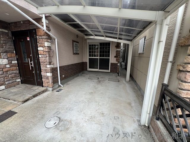 Renovated 4SLDK Steel House near Wakae-Iwata Station, Higashiosaka - Thumbnail 2