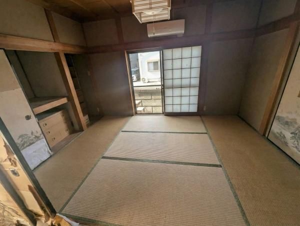 5LDK Detached House for Sale in Kishiwada, Osaka - Thumbnail 3