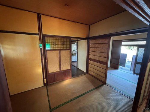 4DK Bungalow for Sale Near Shindayama Station, Izumi City - Thumbnail 4