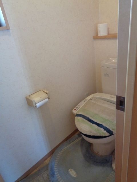 4LDK Detached House for Sale in Yawata, Kyoto - Thumbnail 3