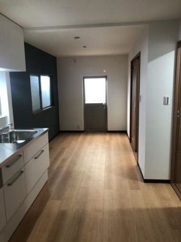 Renovated 3LDK House near Konohana-Shinden Station, Higashi-Osaka - Thumbnail 3