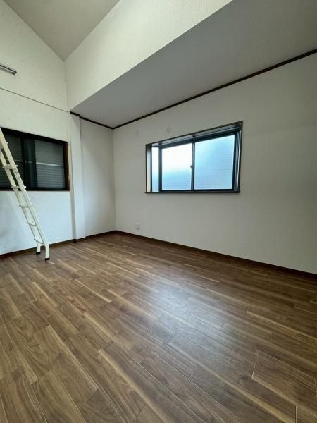 4LDK Steel Frame House for Sale in Higashiosaka, Osaka - Thumbnail 4