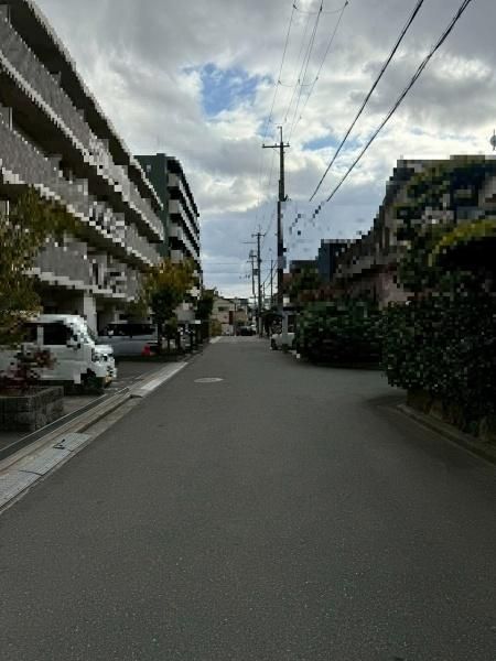 4LDK Steel Frame House for Sale in Higashiosaka, Osaka - Thumbnail 2