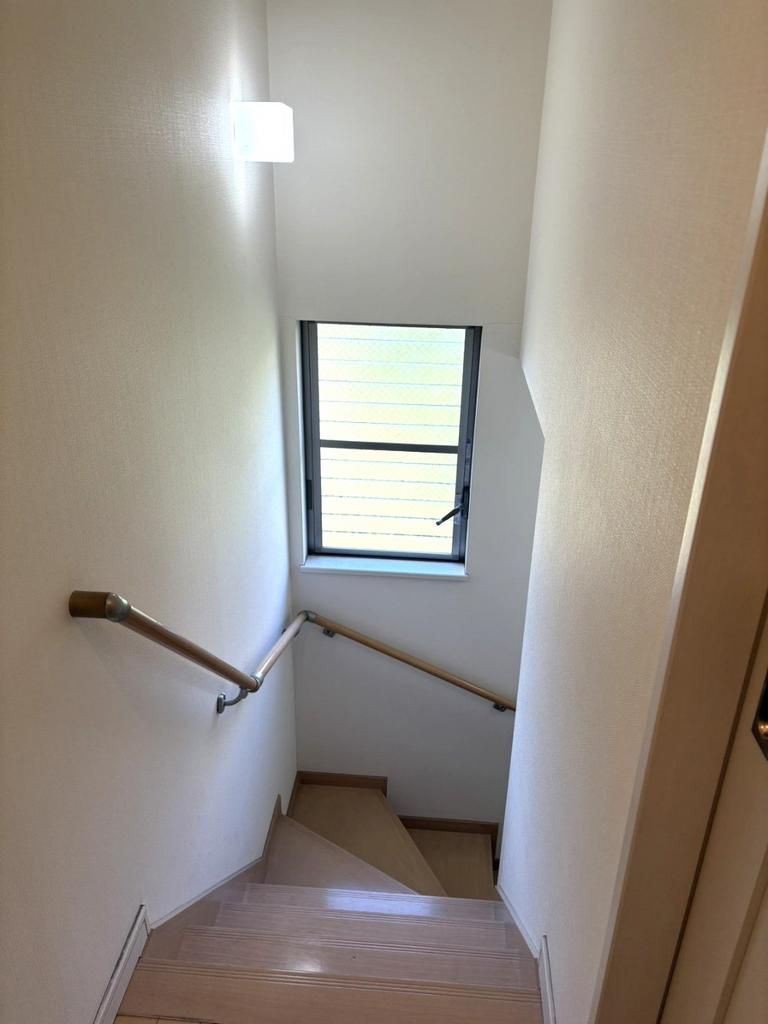 2009 Built 3LDK House with Solar & Battery in Higashiosaka - Thumbnail 4