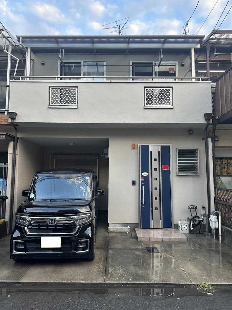 4LDK Townhouse for Sale in Kadoma City, Osaka - Thumbnail 2