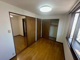 3-Story 4LDK Terrace House for Sale in Amagasaki, Hyogo - Thumbnail 2