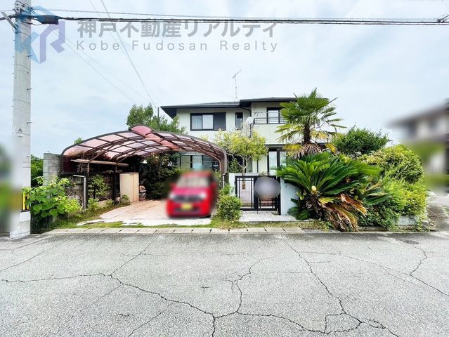 5LDK Corner Lot House in Kobe's Miyashita | Light-Gauge Steel Construction - Thumbnail 4