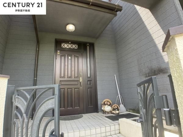 Renovated 4LDK House in Yokkaichi, Mie - 118.83 sqm - Thumbnail 2
