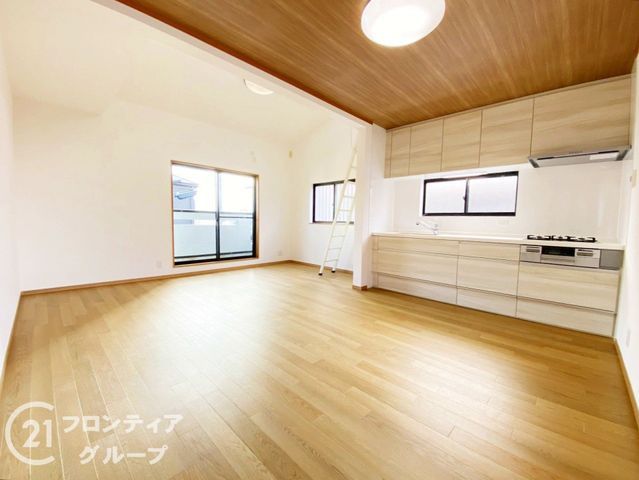 Renovated 3DK Wooden House Near Mozuhachiman Station, Sakai - Thumbnail 3