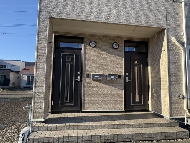 5LDK Multi-Generational House for Sale in Otofuke, Hokkaido - Thumbnail 2