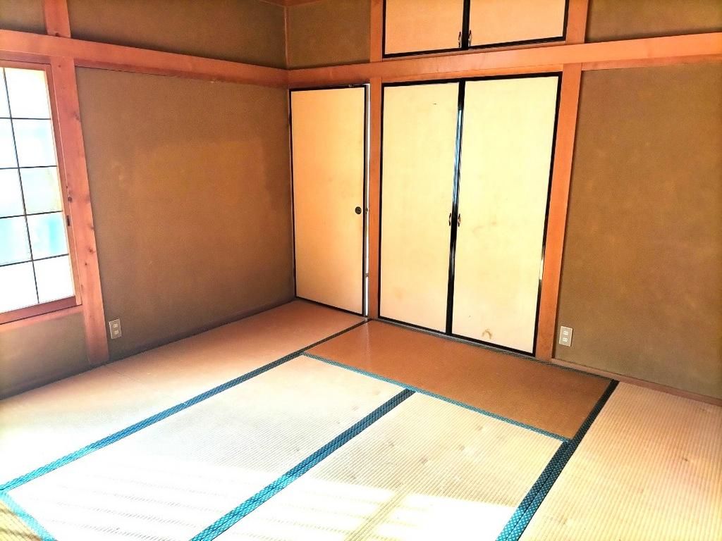 4LDK Detached House for Sale in Habikino, Osaka - Thumbnail 3