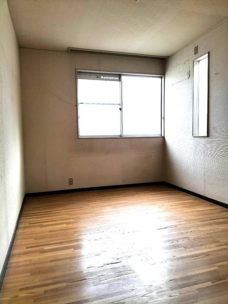 4LDK Detached House for Sale in Habikino, Osaka - Thumbnail 2