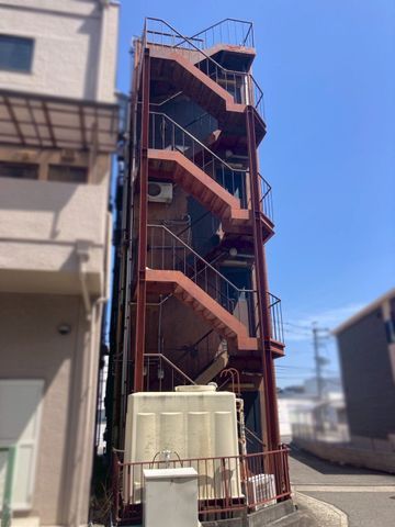 4-Story Steel-Framed 3DK House with Elevator in Ikoma, Nara - Thumbnail 2